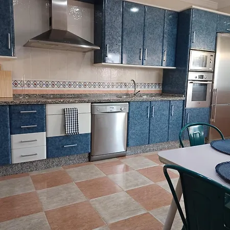 El Pantano De Brovales Holiday home El Guijo